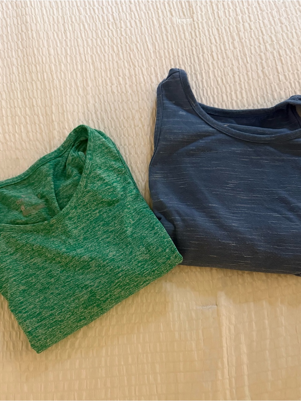 2 Nike Performance Tank Tops